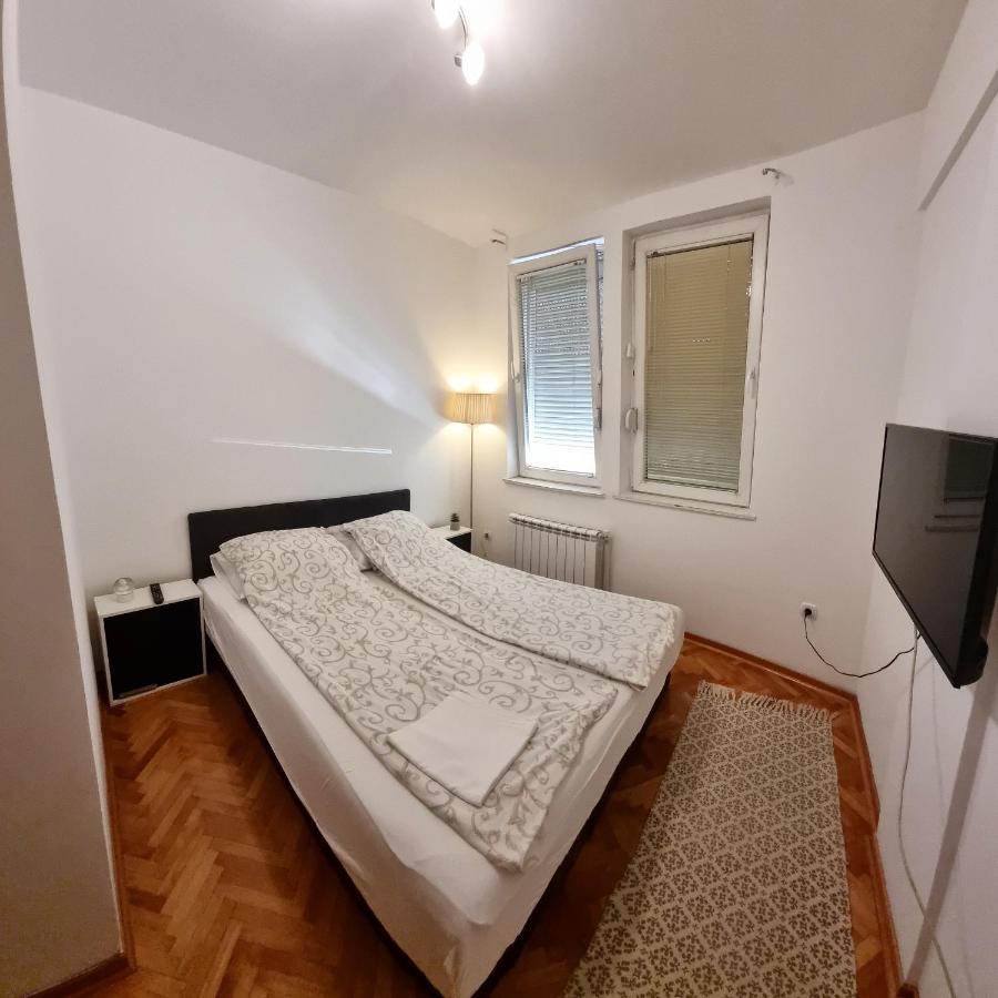 Apartman Veselinovic Free Parking Vranje Exteriér fotografie