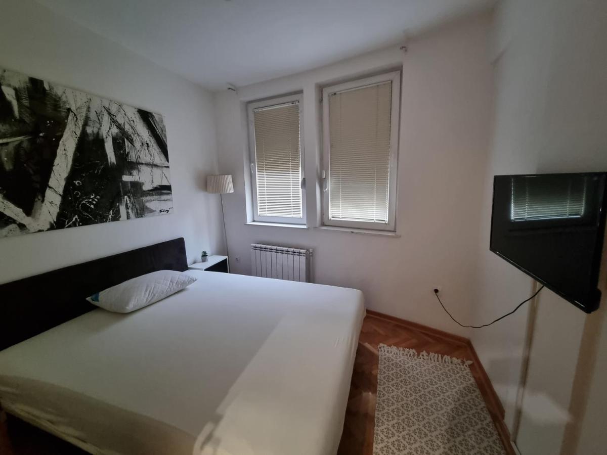 Apartman Veselinovic Free Parking Vranje Exteriér fotografie