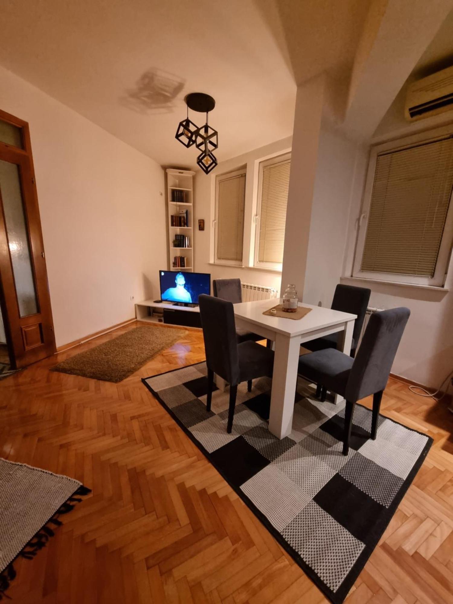 Apartman Veselinovic Free Parking Vranje Exteriér fotografie